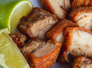 Chicharrón de Cerdo (por libra)
